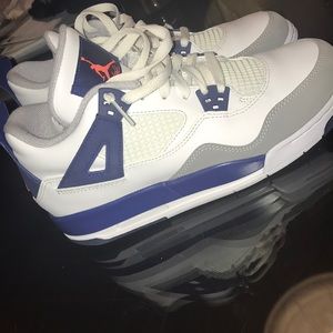 Air Jordan 4 retro